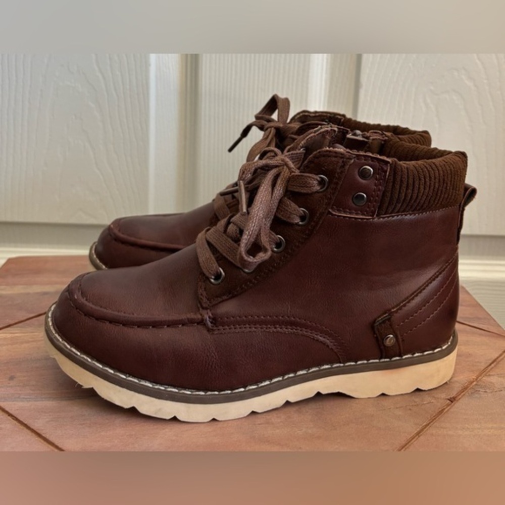 Steve Madden Kids BBuster Brown Leather Boots